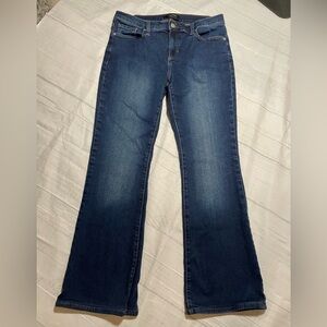 Banana Republic Bootcut Fit. Size 29/8.